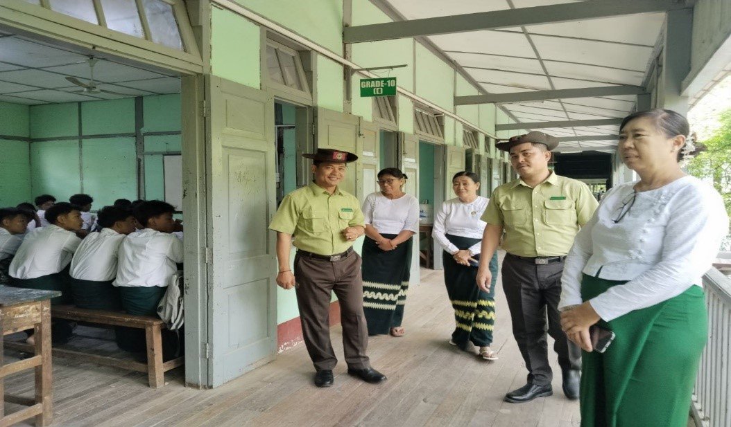 မန္တလေးတိုင်းဒေသကြီး၊ အမရပူရခရိုင်၊ အမရပူရမြို့နယ်အတွင်းရှိ အခြေခံပညာကျောင်းများ၌ ၂၀၂၆-၂၀၂၇ ပညာသင်နှစ် ကျောင်းသား/ ကျောင်းသူများ အေးချမ်းစွာဖြင့် စာသင်ကြားနေမှု အခြေအနေများနှင့် ကျောင်းများဖွင့်လှစ်နိုင်မှုအခြေအနေများအား ကြည့်ရှုစစ်ဆေး