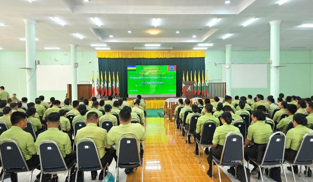 ရန်ကုန်တိုင်းဒေသကြီး၊ မင်္ဂလာဒုံခရိုင်၊ မင်္ဂလာဒုံမြို့နယ်၊ အုပ်ချုပ်ရေးပညာဖွံ့ဖြိုးမှုသင်တန်းကျောင်းတွင် ကျင်းပပြုလုပ်သည့် စီမံခန့်ခွဲရေးဝန်ထမ်းအဆင့်(၁)လုပ်ငန်းခွင်ဝင်သင်တန်း(၁/၂၀၂၆)သင်တန်း ဖွင့်ပွဲအခမ်းအနားသို့ တက်ရောက်