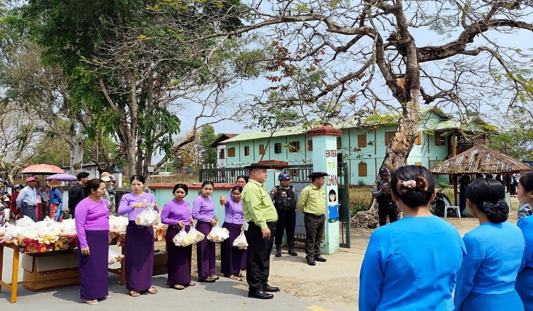 ကချင်ပြည်နယ်၊ မိုးညှင်းခရိုင်၊ မိုးညှင်းမြို့၊ အ.ထ.က(၂)စာဖြေဌာနတွင် ၂၀၂၅-၂၀၂၆ ပညာသင်နှစ်၊ Grade - 12 ကျောင်းသား/ ကျောင်းသူများ တက္ကသိုလ်ဝင်စာမေးပွဲဖြေဆိုနေမှုအခြေအနေများအား ကြည့်ရှုအားပေး