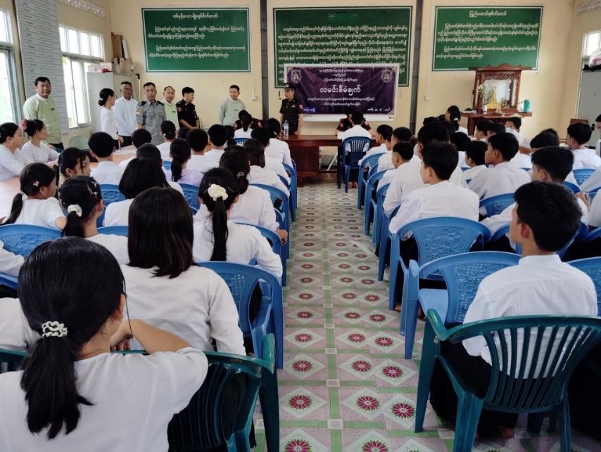Attended the ceremony to issue National Registration Cards (NRC) and UID cards to students from Phapya Village Basic Education High School (Phapya Village Tract, Payathonzu), held at the Township Education Office meeting hall in Kyain Seikgyi Township